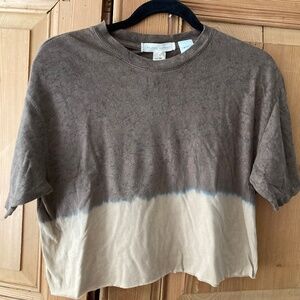 Gilded Intent 100% cotton cropped T-shirt